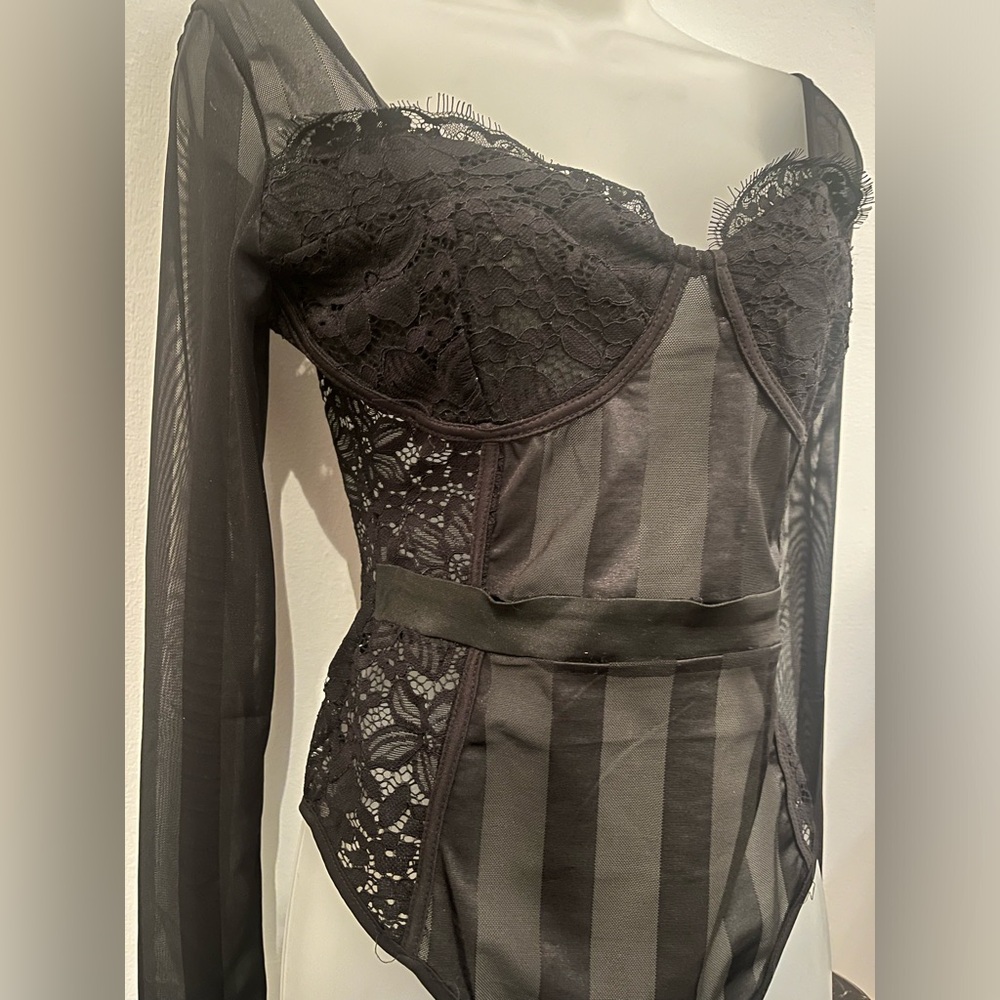 PrettyLittleThing Black Lace Bodysuit